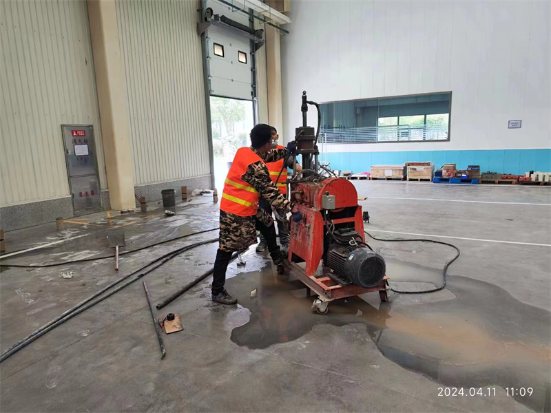 平桂厂房地面下沉塌陷注浆加固施工